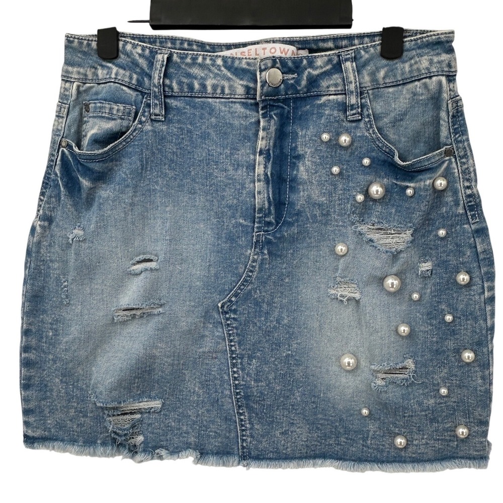 Y2K Pearl Embellished Denim Mini Skirt Distressed Coquette Festival Tinseltown 9